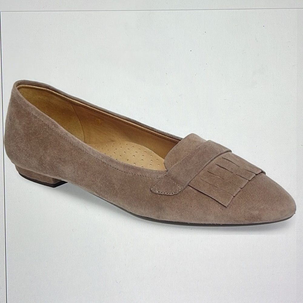 VANELI “GAEA” Taupe “Truffle” Pointed Suede Leather Flats Sz. 10